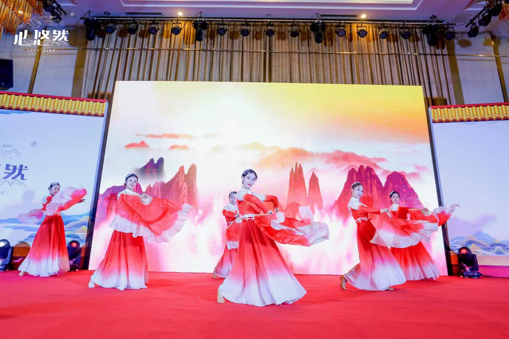 貴陽舞團節目表演_貴陽禮儀模特_貴陽活動主持人